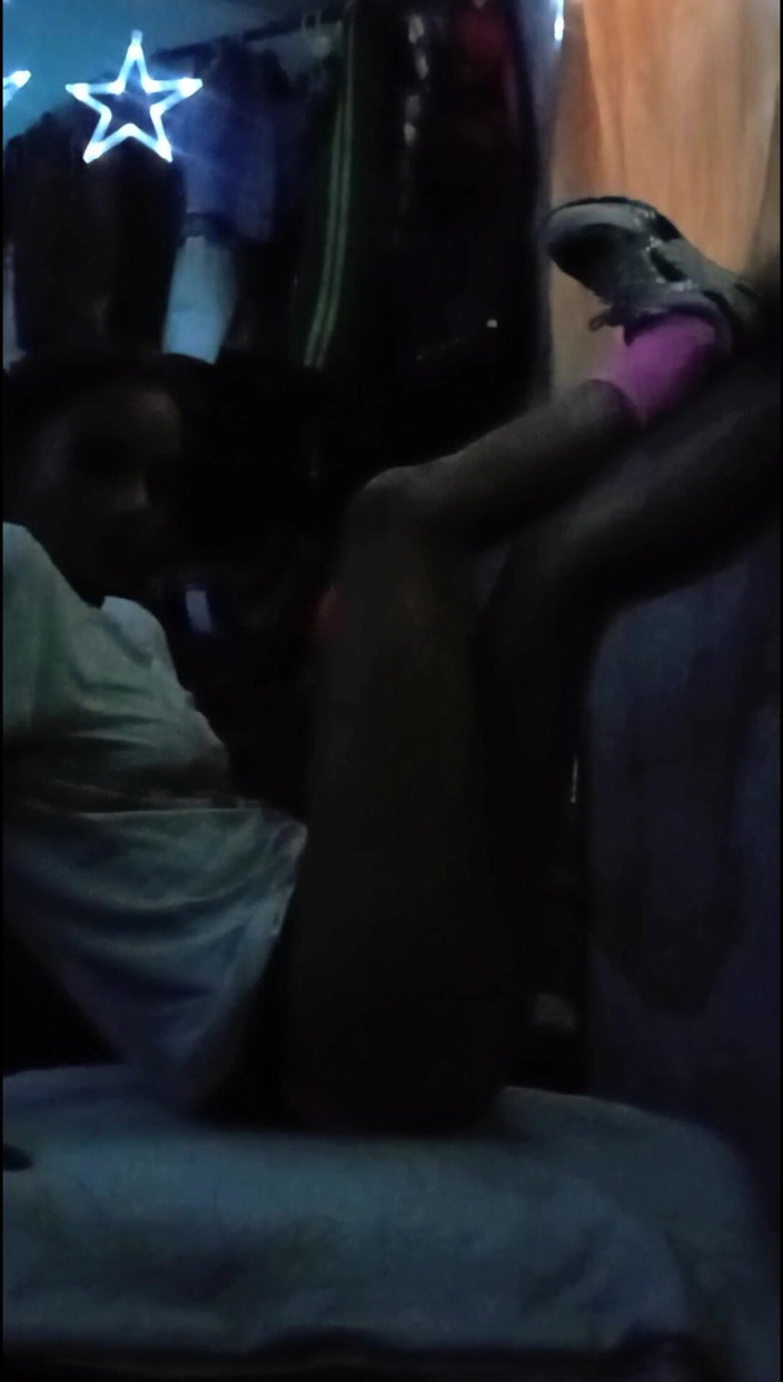Brooklyngdl17: Young Hot