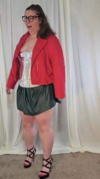 Tall BBW Tempting in Leather Try on Haul