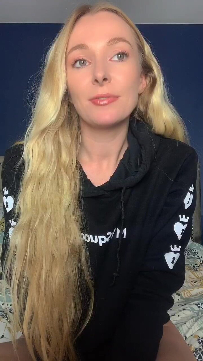 Brea Rose: 只是一个小小的可畏的尴尬视频，从我给你：*