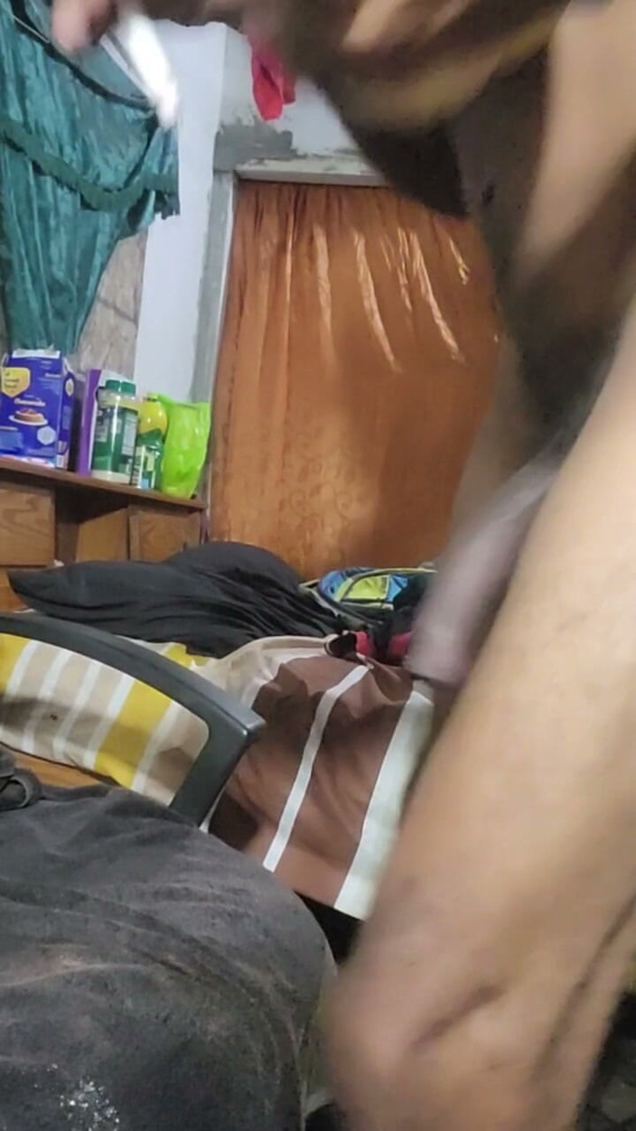 Joyboi Cock Worship: Лялька замінює того, хто хоче, щоб там були трахнуті дірки