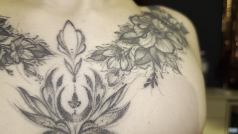 JessLux: Tour del tatuaggio
