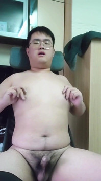Stöhnen Mit Meinem Sensiblen Nippel