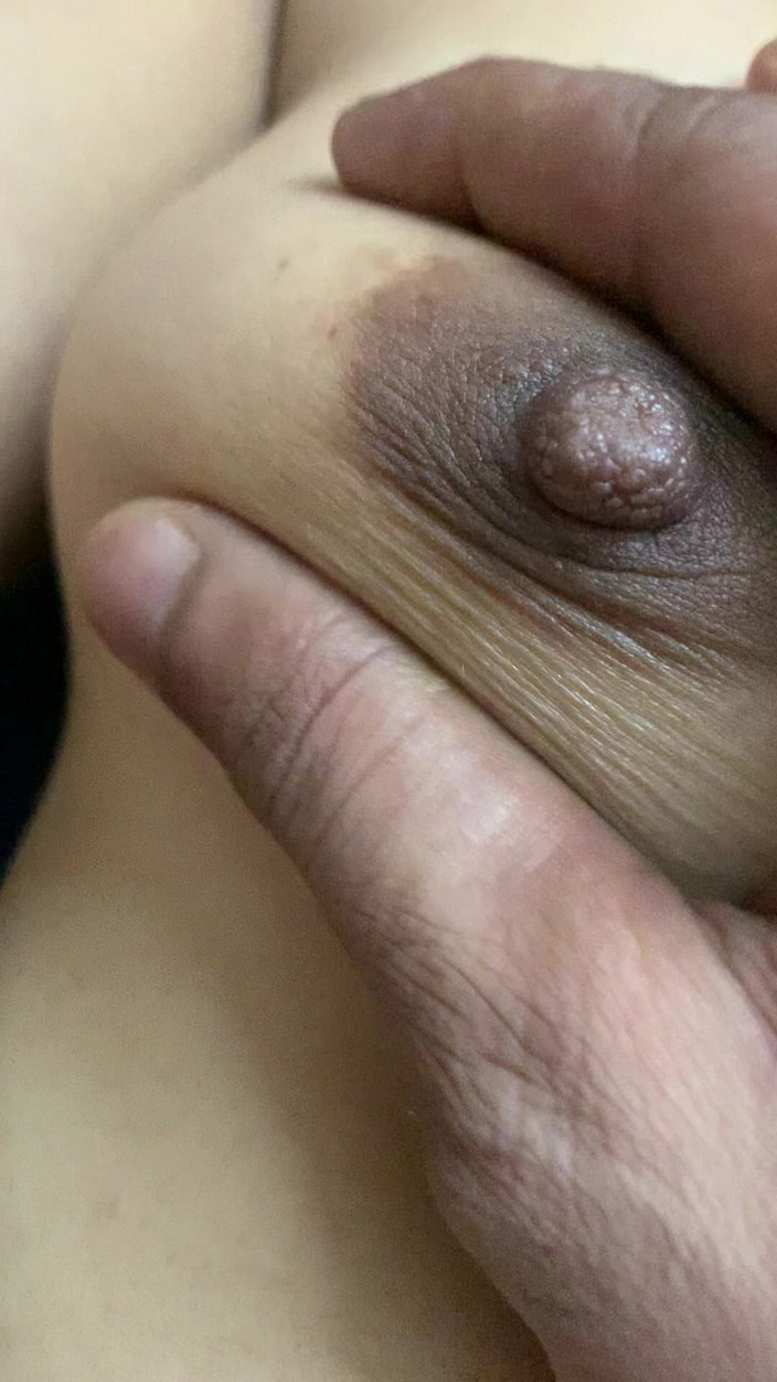 wickedriya: Ghar pe akeli thi tab 10 zoll ka monsterschwanz aaya