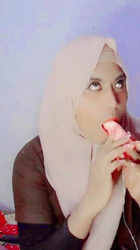 Indonesia mariquita hijab anal virginidad perdida