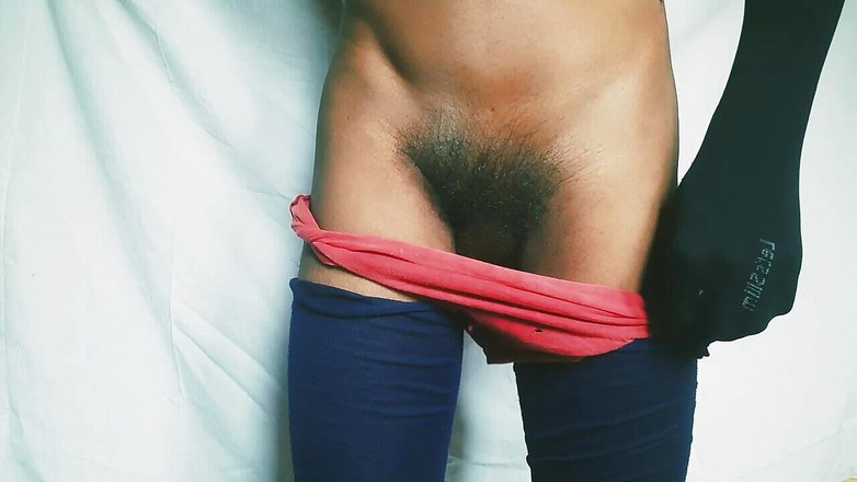 Cross Indian: Io tento di vestire la mia sorellastra. La mia matrigna...