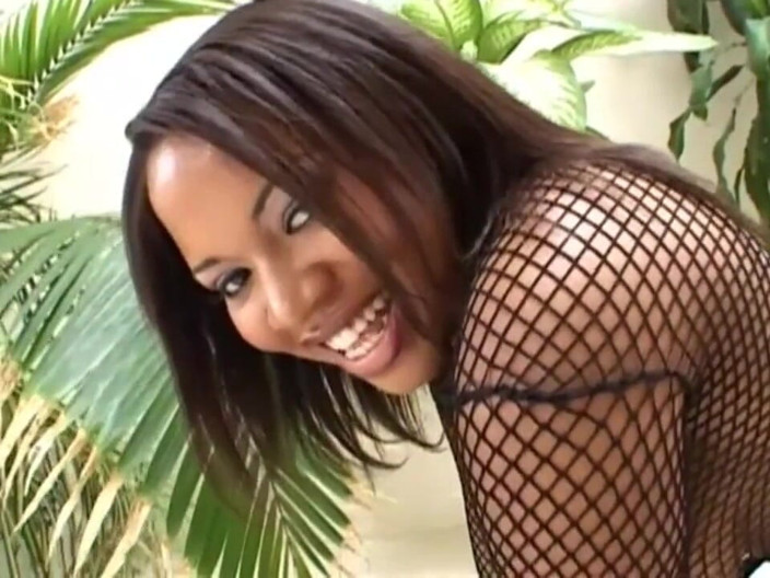 Africans Orgasm: Hard threesome for an ebony queen