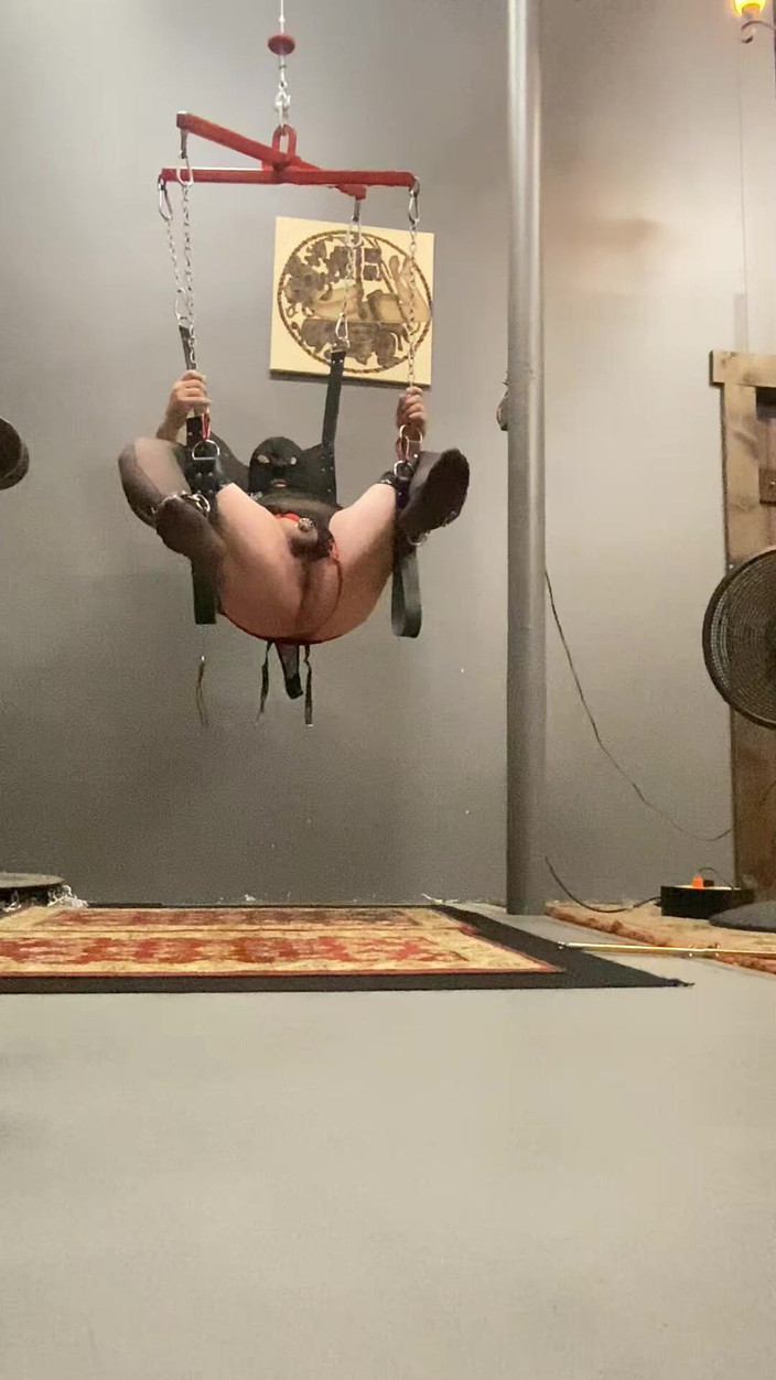 Mistress Scarlet Kiss: Sissy Handsfree spuszcza się przedwcześnie w czystości podczas ustalanie i...