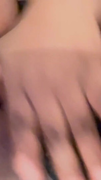 Alil Tease