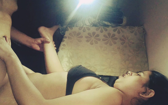 Hot Sis: Chị kế hứng tình Latika hard core với nói chuyện...