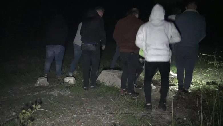 AMATOR BAREBACK FRENCH PORN: jebana abrback podczas nocy halowween