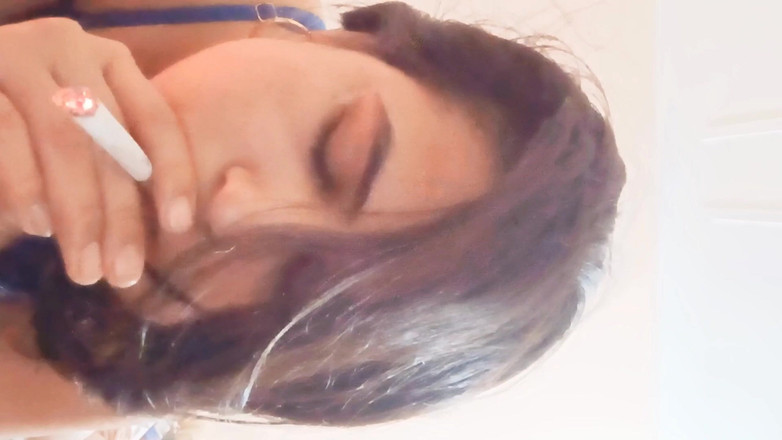 Hot Sis: Latika sesso duro esperienza con grande cazzo nero