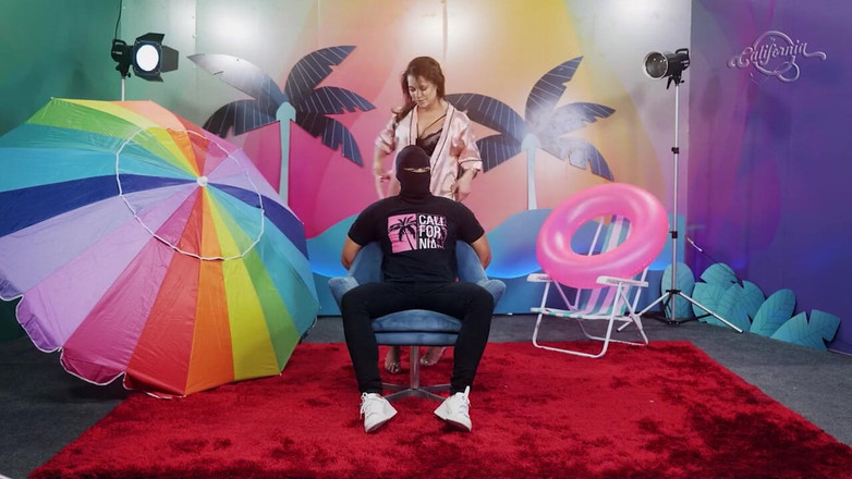 California TV: Striptiz - Lisi Parisi