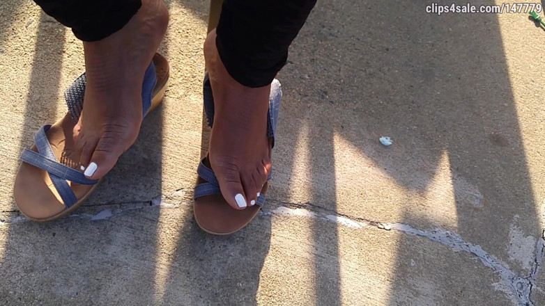 Foot Patrol: Bila Sorority Sistah Alumni Bertemu Dengan Kekasih Kaki