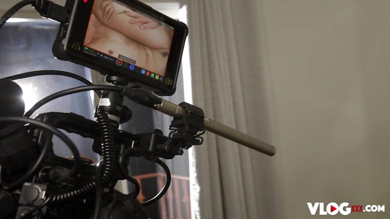 Spizoo: Petite blonde babe Zoe Sparx pre-scene interview and BTS