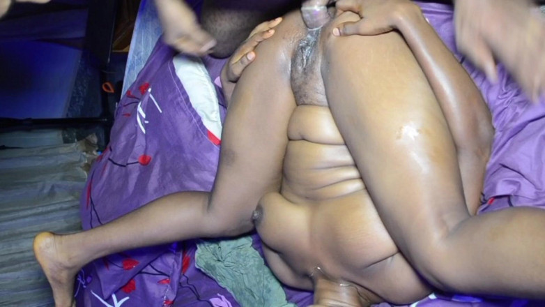 Mixed Roses: Ošukal jsem její zadek opravdu tvrdě jako odplatu za dárek