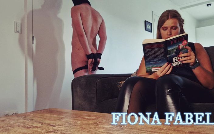 Fiona Fabel: Stand at attention slave
