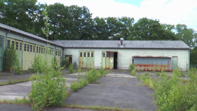 Deutschland porn: Enorme penetración profunda al aire libre!