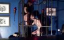 AMATOR PORN MADE IN FRANCE: Un jeune mec se fait baiser dans l&amp;#039;arrière-salle de Barcelone