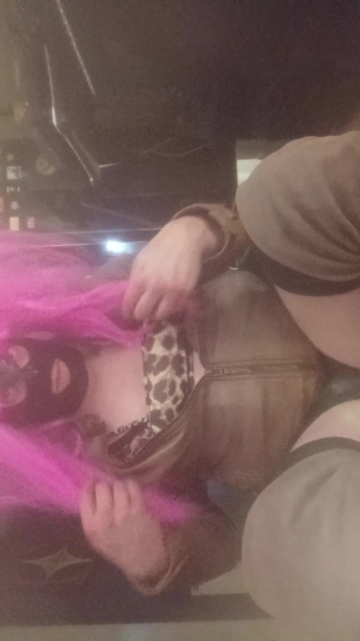 JujuTV: シシートランスCD『シーメール』が欲求不満なセックス穴を見せる