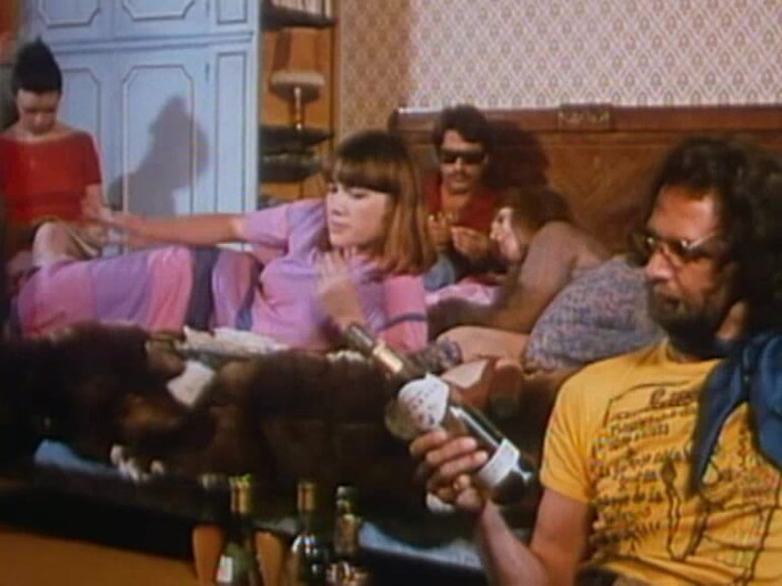 Java Consulting: फ्रांस Lomay की कामुक पिटाई, स्नान और चुदाई दृश्य में 7: "secrétaire Sans Culotte" (1979) - क्लासिक xxx क्लिप