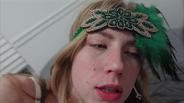 Kink in Time: Stella Elle tremură din anii 20 fantezie uriașă 4K POV Fiori minusculi...