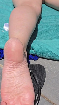 Subathing Naked (barefoot)