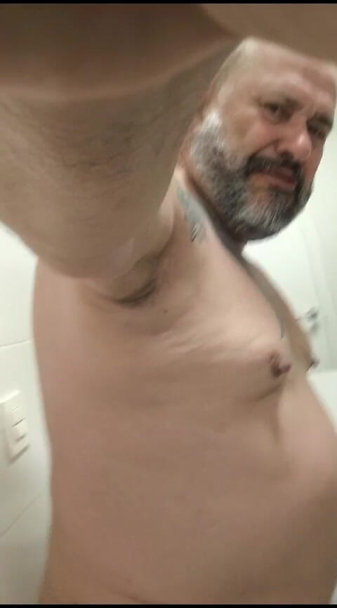 Asuspies6: Dildo Di Dinding