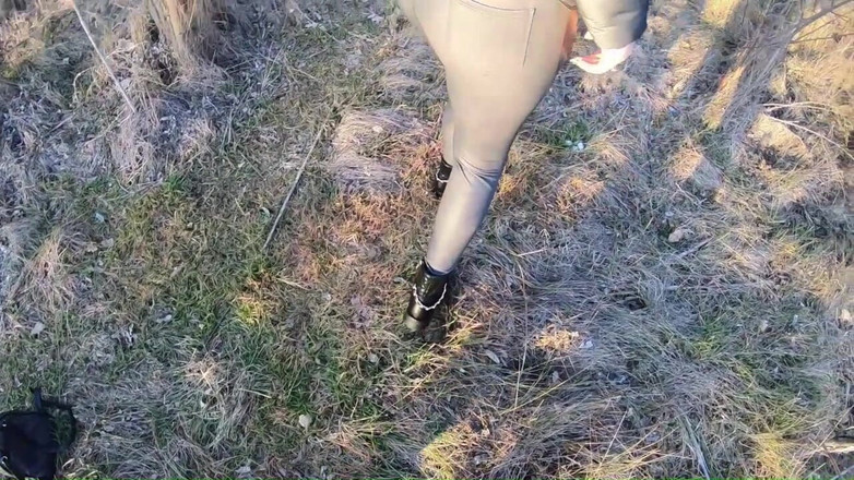 MilfyCalla: 2-годинний ризикований мінет на відкритому повітрі та добірка трахів - дике та необрізане задоволення