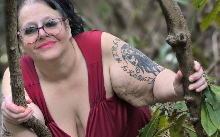 HerculesnVENUS: Taťkova kempování v lese a princezna Deepthroats tátovo velké tlusté...