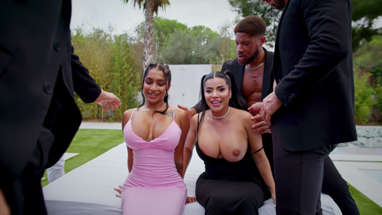 Valentino Roca TV: Sara Retali and Yasmina Khan Have Their First Gangbang with 10...