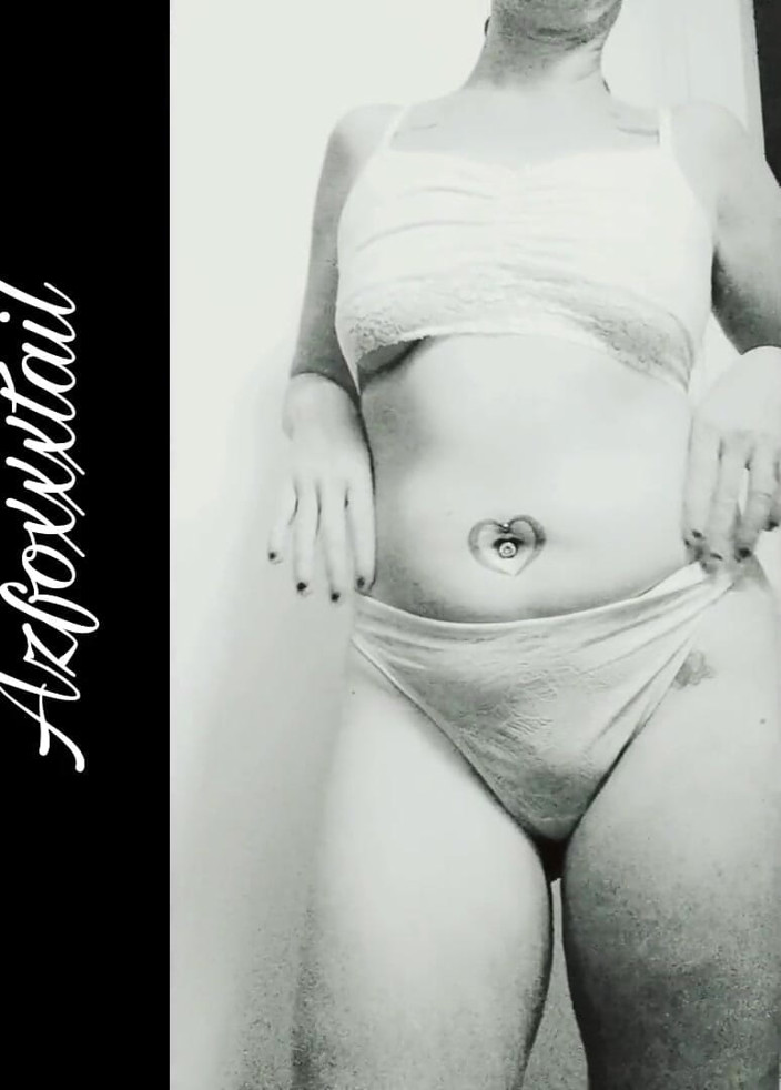 AzFoxxxTailPhelicia: Strip 7 - White