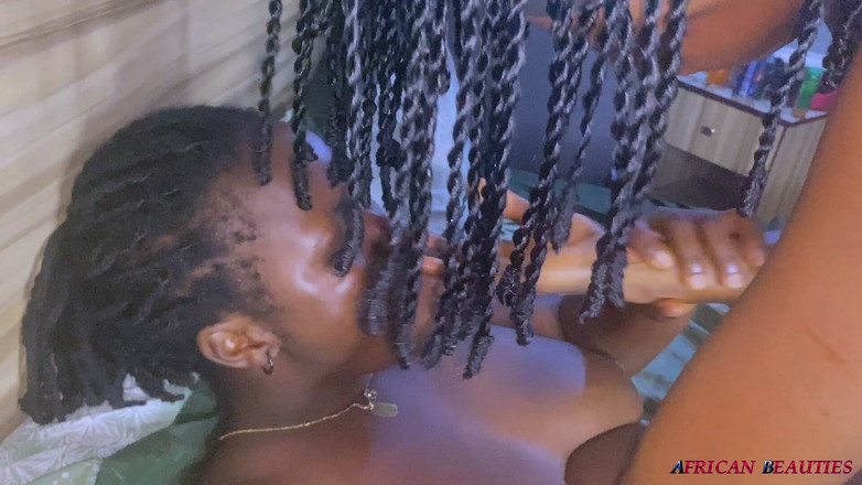 African Beauties: Lesbická čokoládová strapon síla