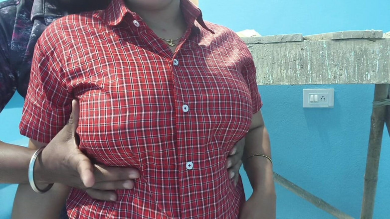 Sona bhabhi: Cel mai bun prieten al meu m-a futut tare când...