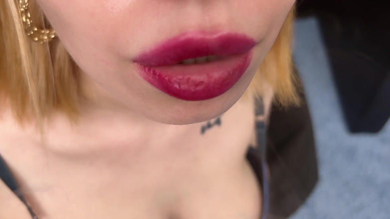 Eva Deva: Kouření Fetiš.i Smoke, líbí se ti to