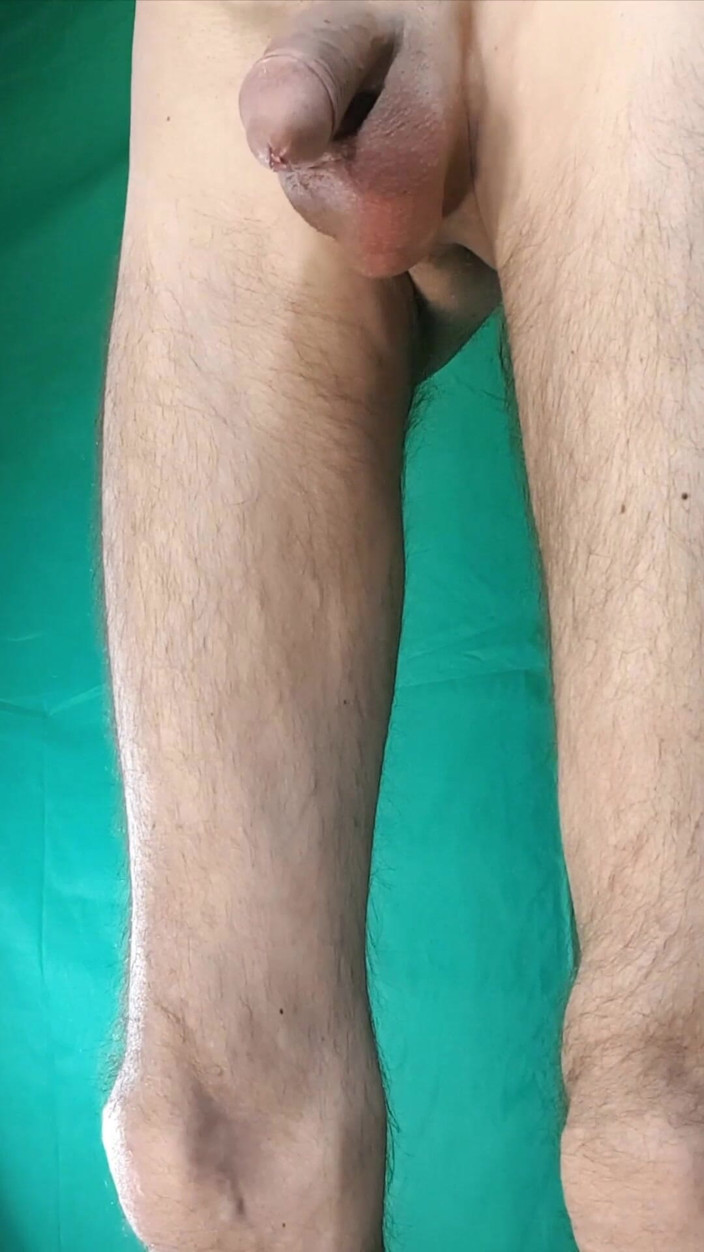 HeIsSooThin: Malam ke Bogel