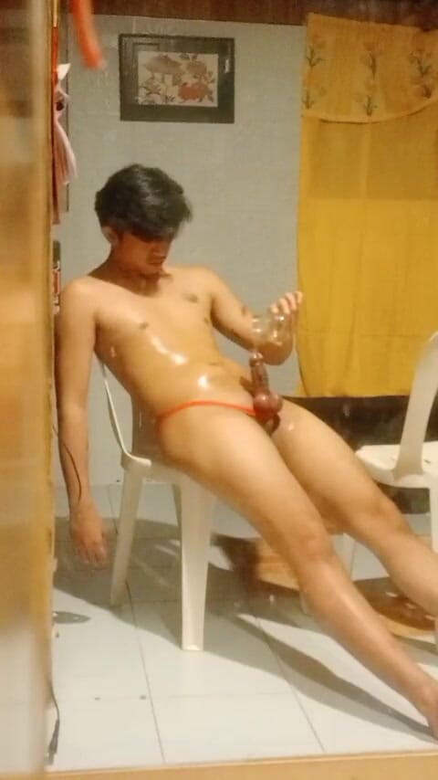 Rent A Gay Productions: Băiat gemene asiatic sexy masturbează cu ejaculare