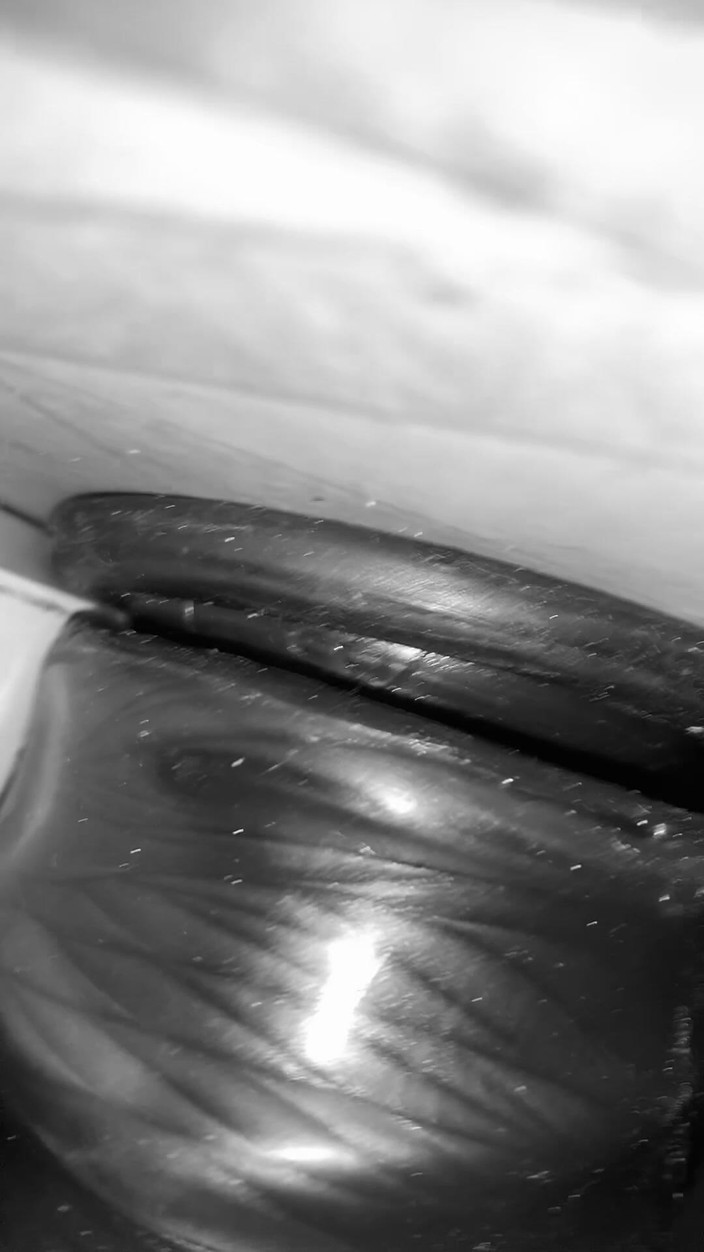 Haggy Baggy: Delikli adam sürtüğü genişlet