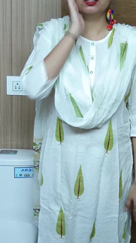 Trying My Stepmother's Delicious Pussy in the Bathroom. Full Video