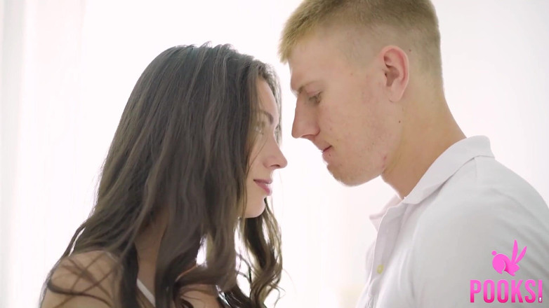 Pooksi: Cum loving coed Natalie gets her asshole rimmed and dicked!