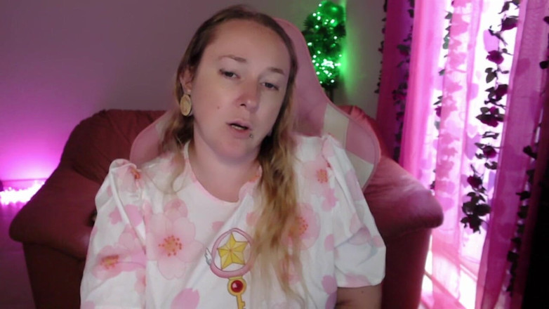 Kisicaxx: Büyük siyah yarak edepsizce konuşuyor