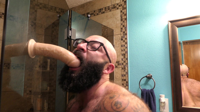 TripleXTransMan: डीप थ्रोट ट्रेनिंग