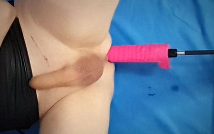 Mike Essex: Lelaki tua dengan zakar besar dikongkek dildo pada mesin kongkek