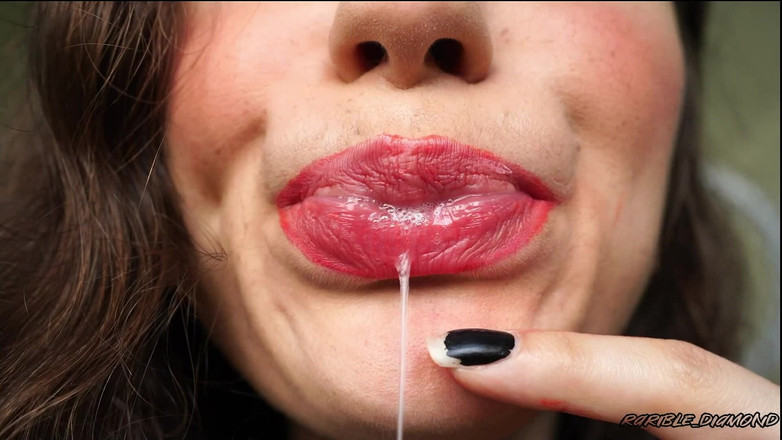 Rarible Diamond: 泡泡麻烦吐口水慢动作