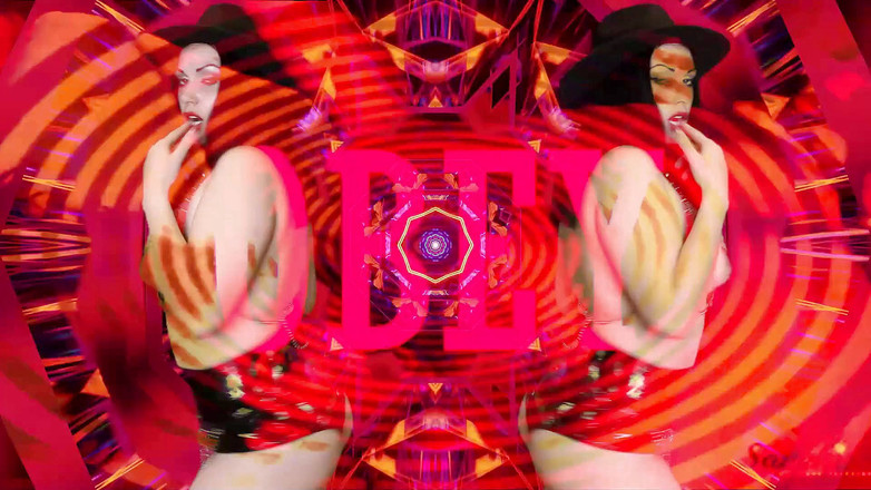 Goddess Misha Goldy: Îți voi fute creierul și te voi face o păpușă rea!