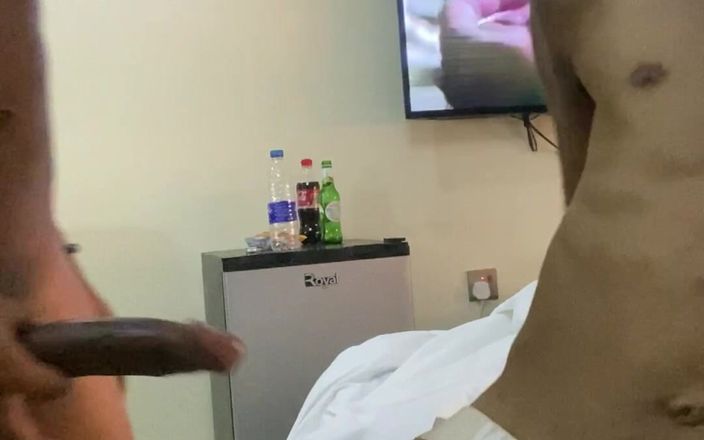 YungthugM: Mi-a futut adânc curul atât de rău încât am simțit fiecare...