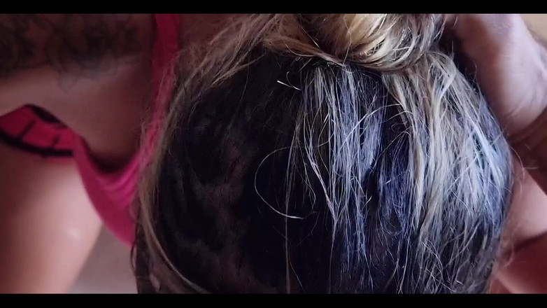 MarieChell: Sesi menyusu yang lazat, lengkap dengan banyak susu hangat!