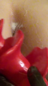What a kinky toy