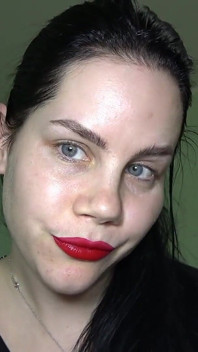 La bella anna la gigantessa gioca con te in primo piano pov