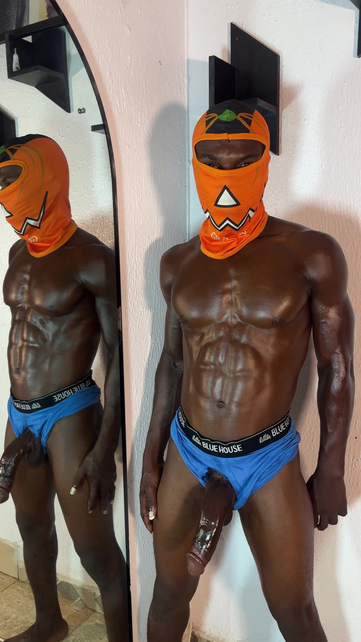 Manlyempire1: Afrikansk jätte