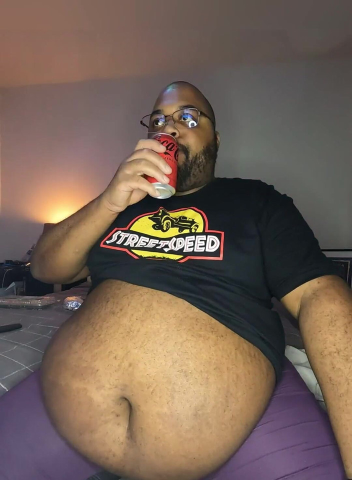 Blkhole420: Si gemuk yang lapar